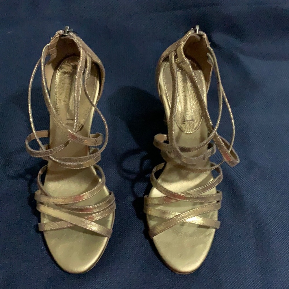 Banana Republic gold leather sandals